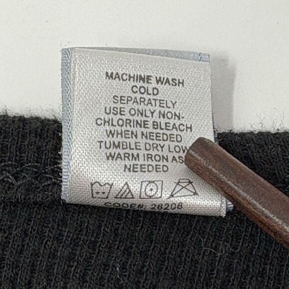 Bay Beauty Junior XL Black Knit Pullover Sweater Faux Rhinestones Purple Dog Paw - Picture 7 of 10